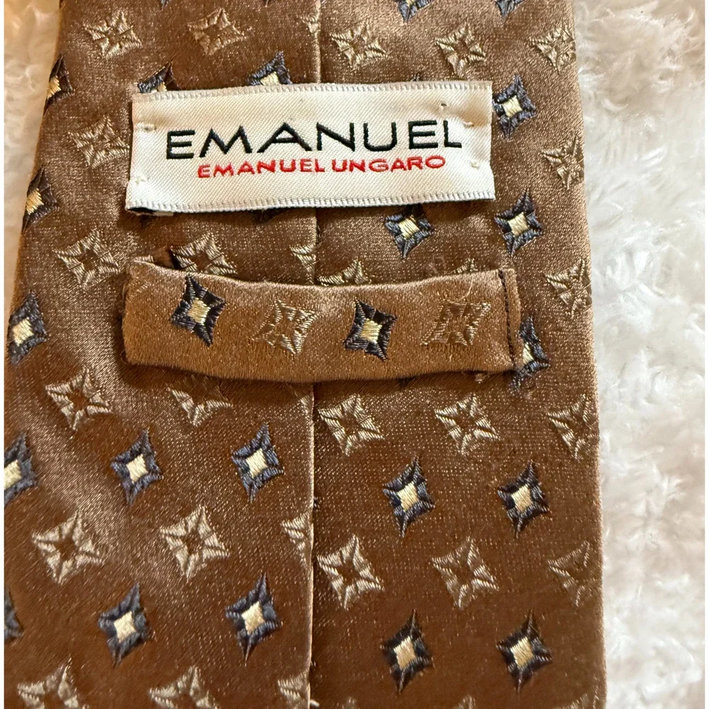 Emanuel Ungaro Silk Tie Brown Geometric Medallion Designer Necktie Vintage Italy